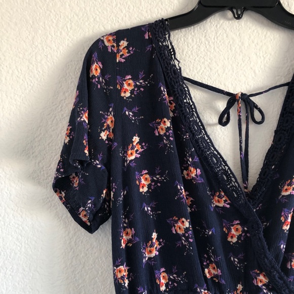 3 FOR $15! XHILARATION | NAVY FLORAL LACE PLAYSUIT - Picture 2 of 7